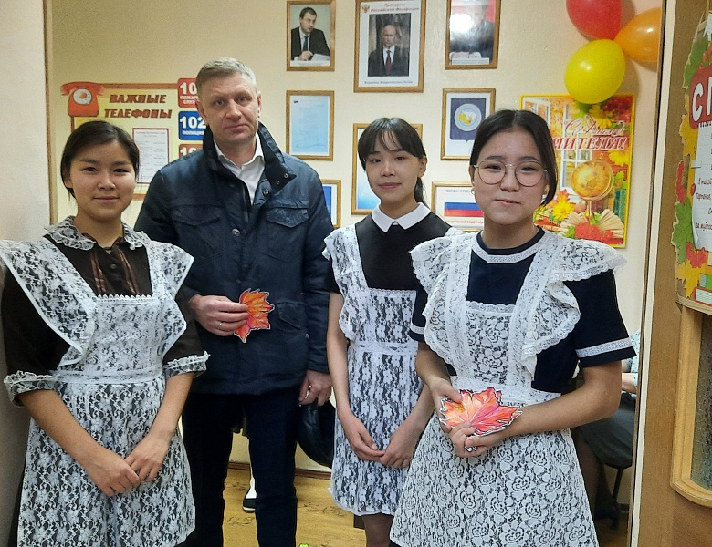 УТРО ПРАЗДНИЧНОГО ДНЯ