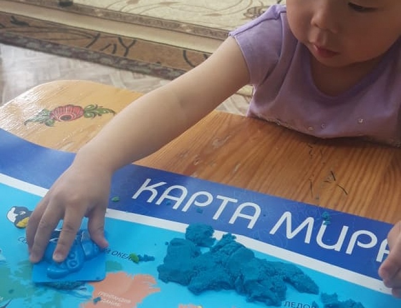 Песочная терапия у «Крох»
