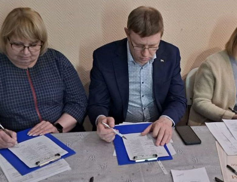 УМНИЦЫ И УМНИКИ