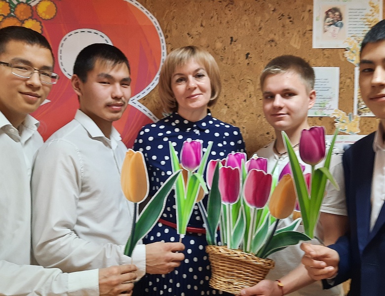 Челлендж "Первые цветы"
