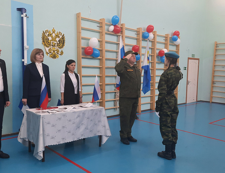 ПОСВЯЩЕНИЕ В ЮНАРМЕЙЦЫ